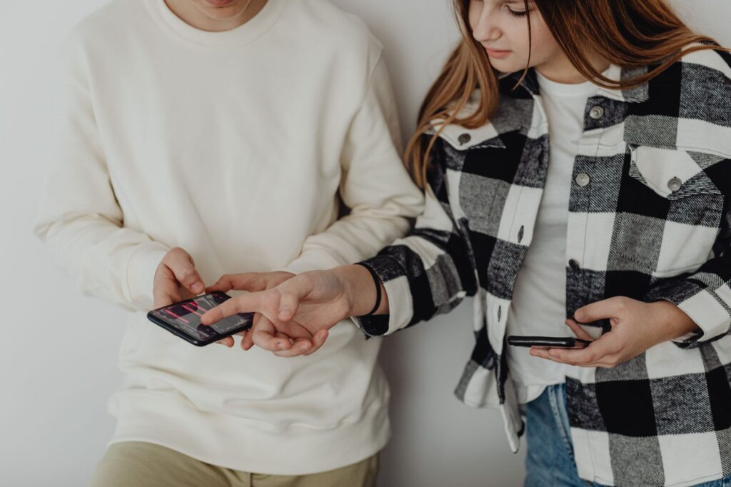Abercrombie’s Fashion Tech Integration Where Heritage Clothing Meets Modern Innovation